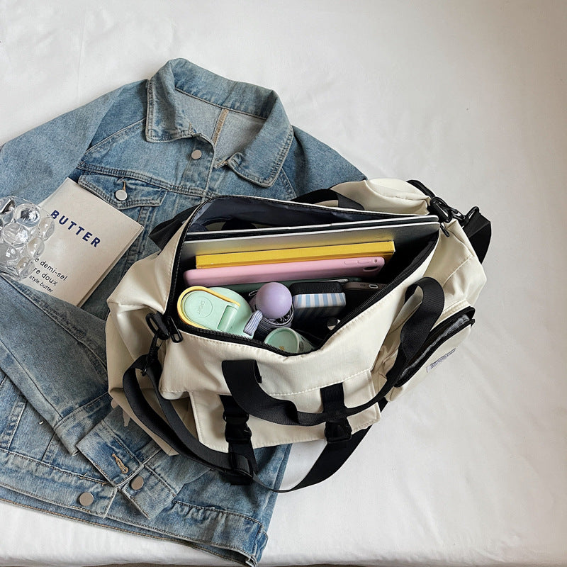 Multi-Pocket Versatile Sports Duffle Bag Stornfield