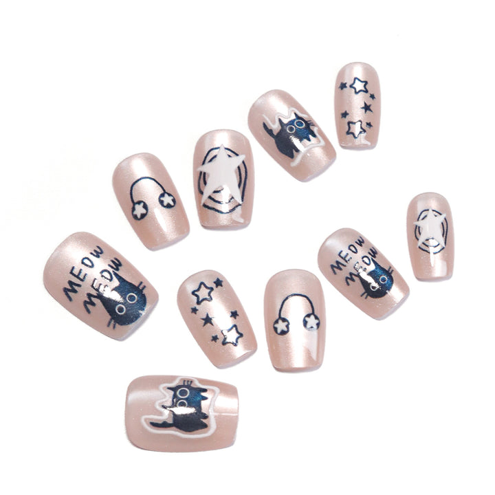 Artificial nail art with cat designs Stornfield