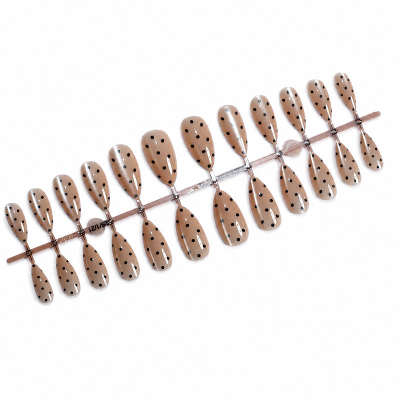 DIY Fingernails Stornfield