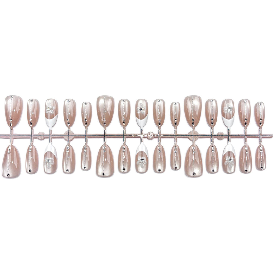 Nail Art Press-On Set with Elegant Gem Accents