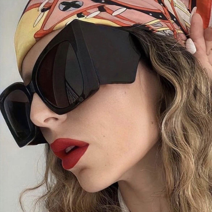 Women's oversized sunglasses with stylish cat-eye frame Stornfield