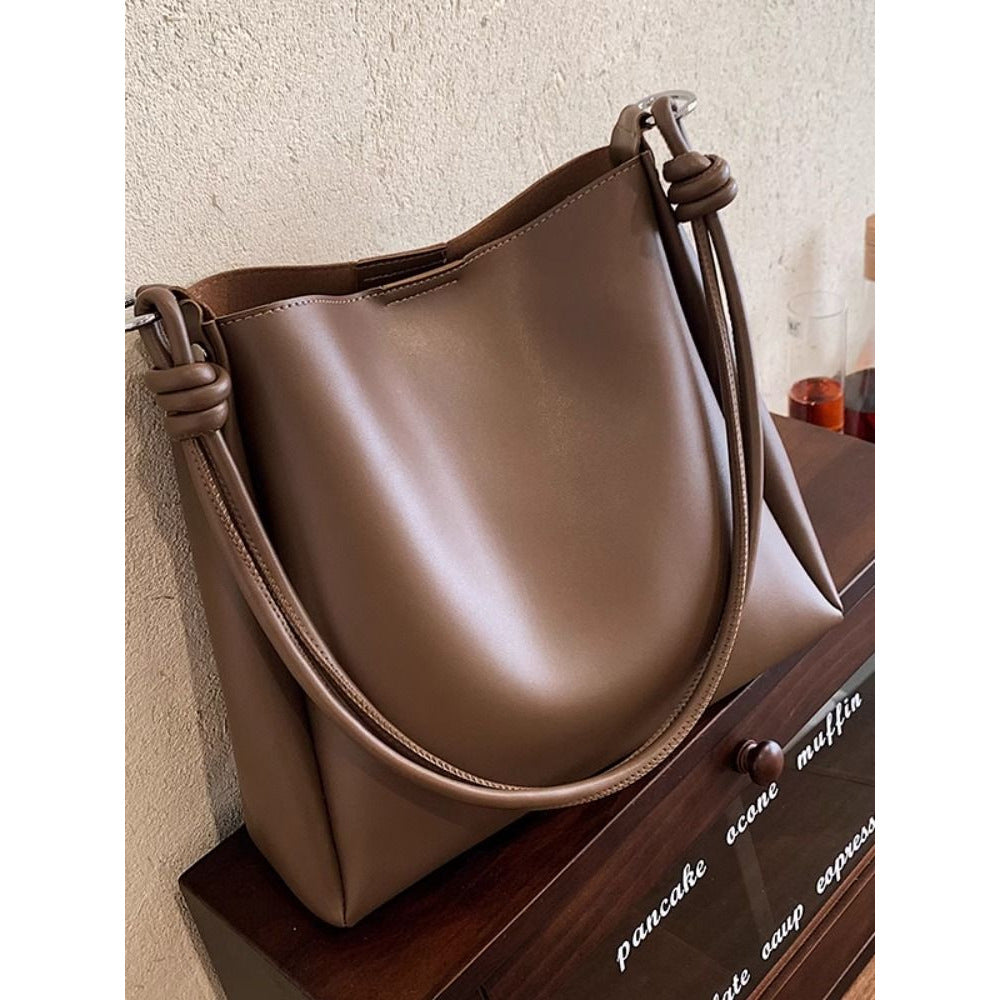 Premium Leather Slouchy Tote Stornfield