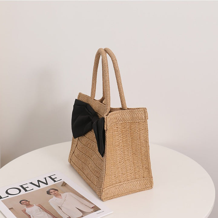 Elegant Bast handbag with bow detail Stornfield