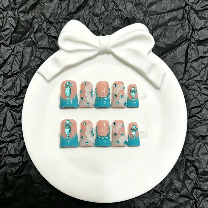 Decorative Press-On Nail Art Set with Floral and Gem Accents  1791774497