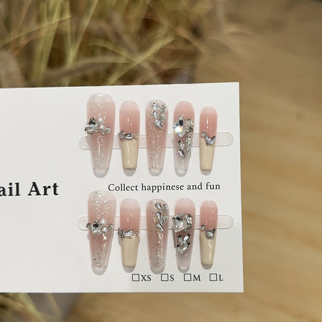 Decorative Glittering Press-On Nail Set