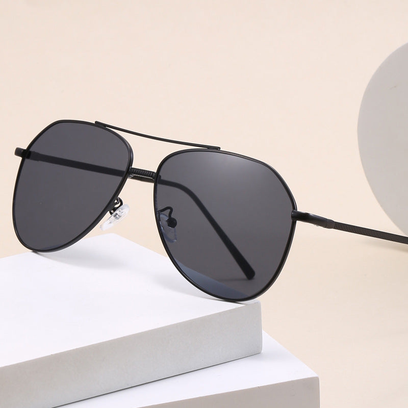 Ladies trendy aviator sunglasses with subtle gradient Stornfield