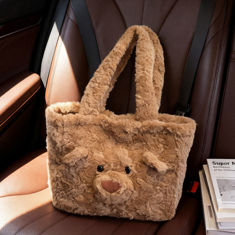 Cuddle bag in bear format Stornfield