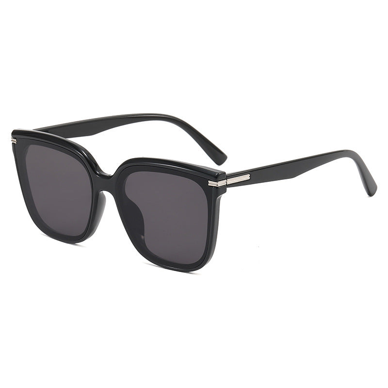 Women's Oversized Sunglasses with Fashionable Pattern Stornfield