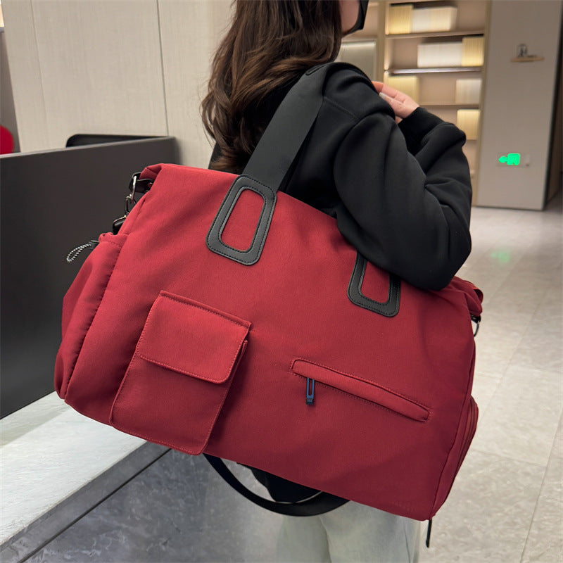 Sporty leisure and travel bag Stornfield