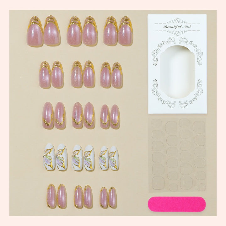 Artificial nail collection with stylish gold accents Stornfield