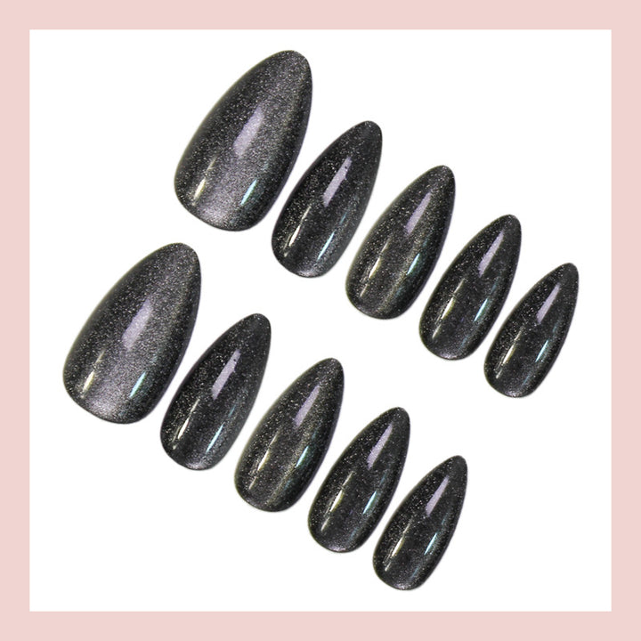 Acrylic nail set with stylish design Stornfield