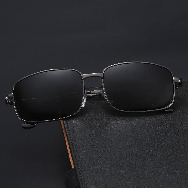 Women's fashionable square sunglasses with elegant frame Stornfield