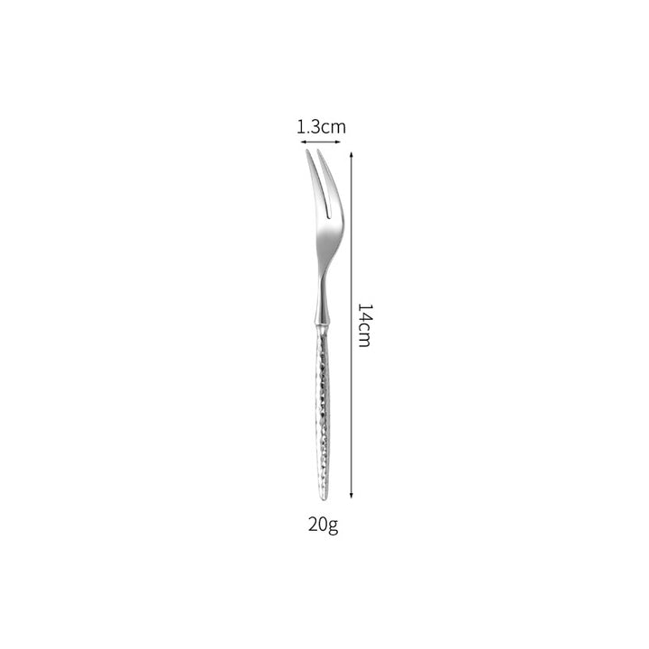 Elegant soup spoon with structured handle Stornfield