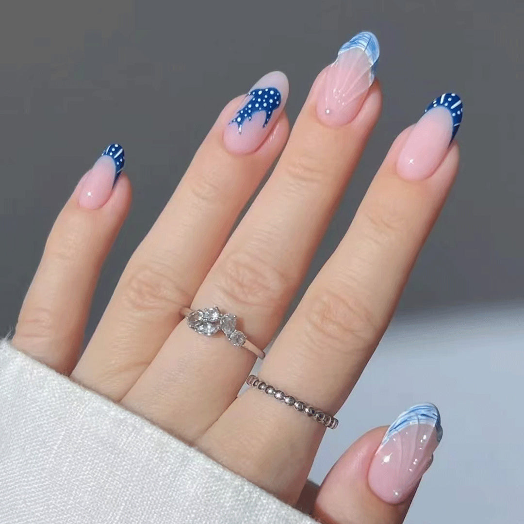 Elegant Artistic Nail Design Set