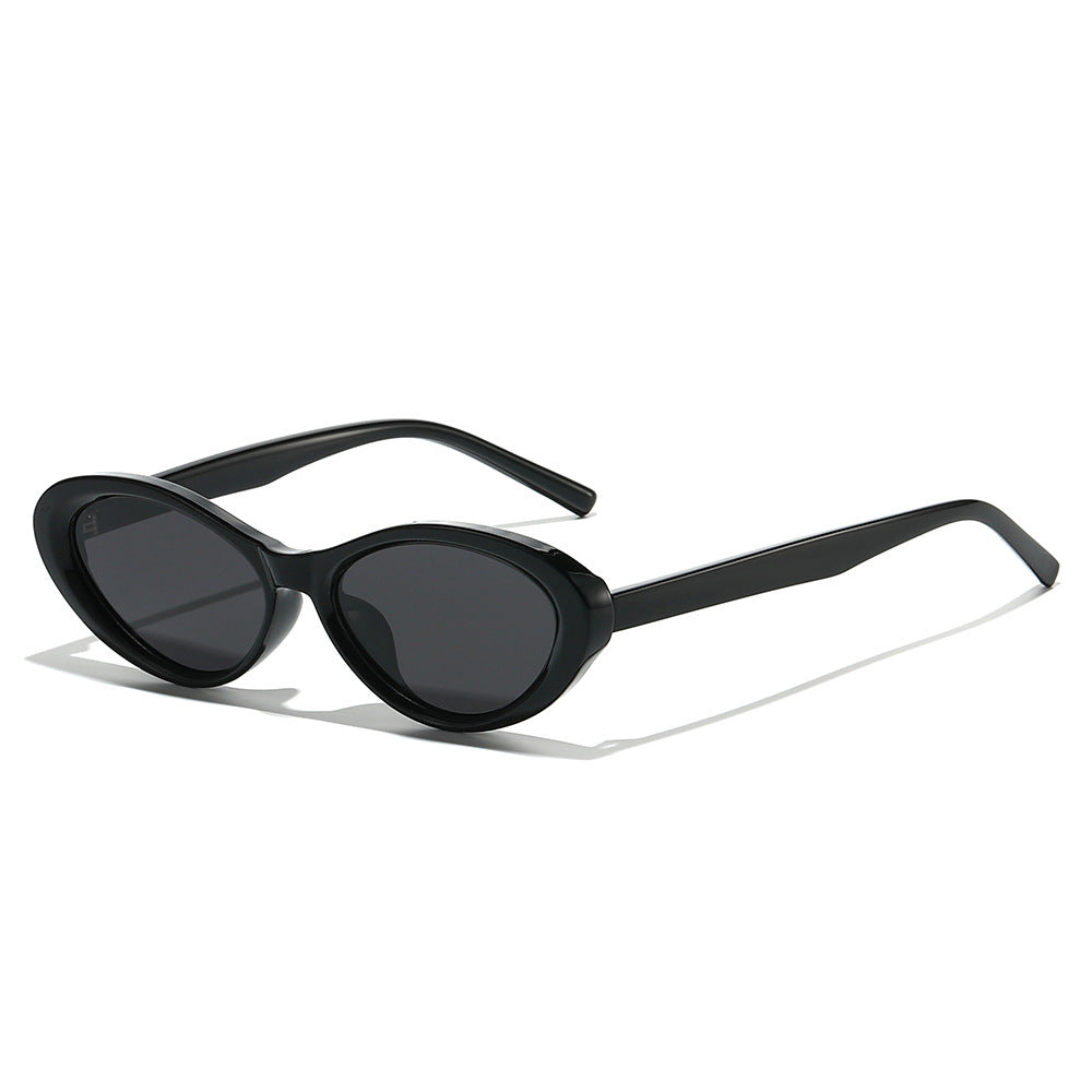 Retro-Inspired Bold Cat-Eye Sunglasses Stornfield