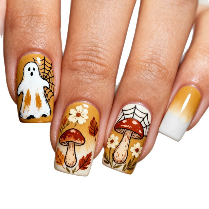 Artificial nails in Halloween design Stornfield