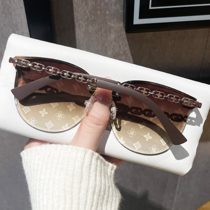 Women Cat-Eye Sunglasses with Luxurious Design and High-Quality UV Protection Stornfield