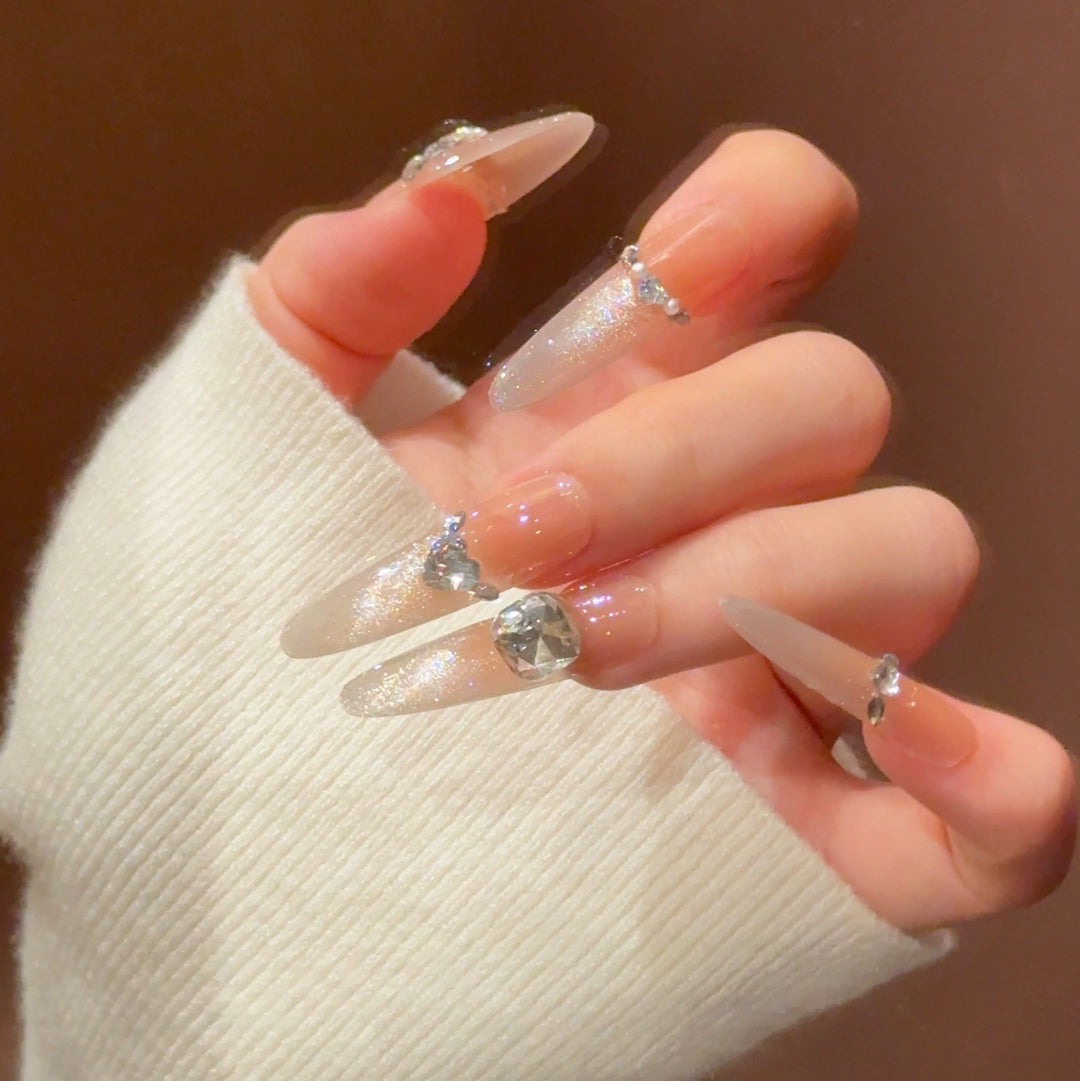 Glamorous Decorative Press-On Nail Extensions Stornfield