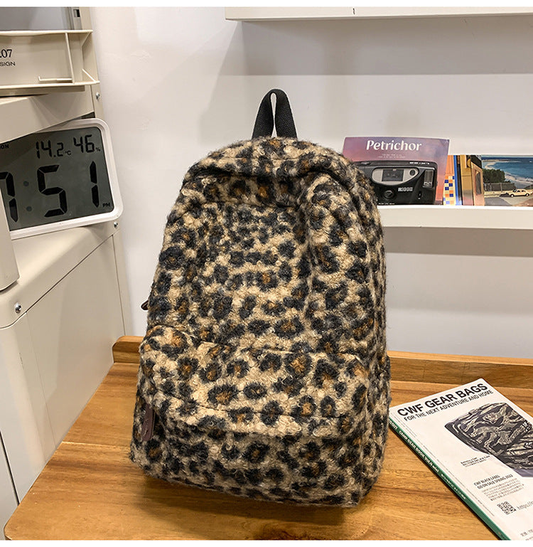 Fleece Rucksack In Trendy Leopard Print Stornfield