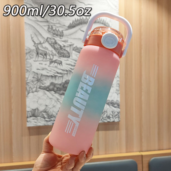 Women practical insulated water bottle with secure closure Stornfield