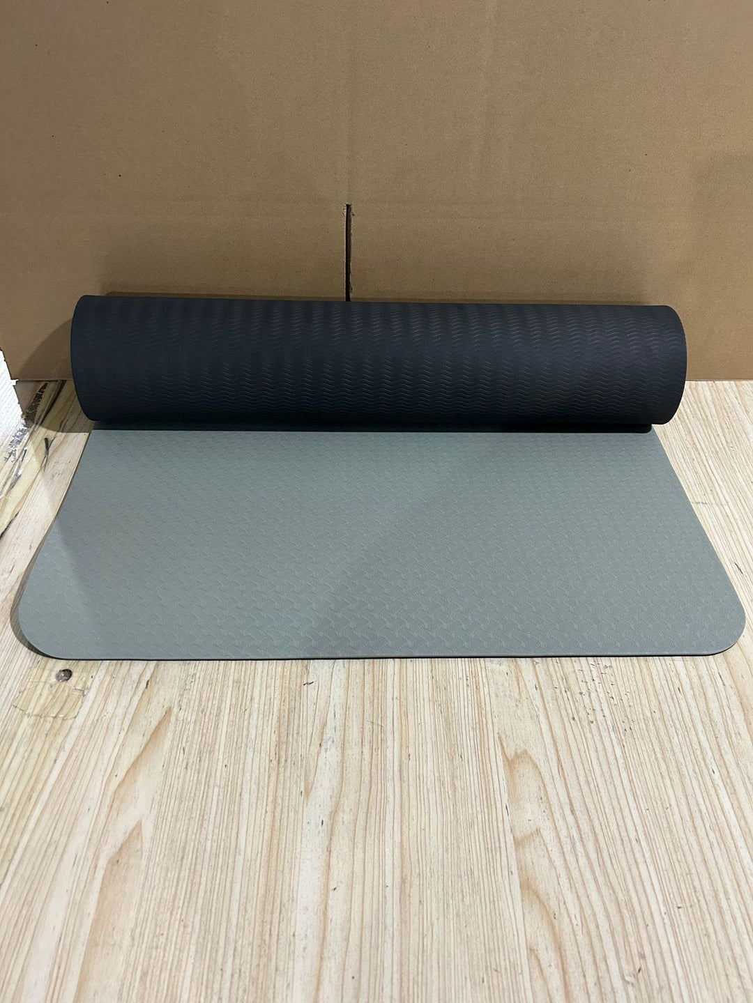Non-slip and pollutant-free yoga mat Stornfield