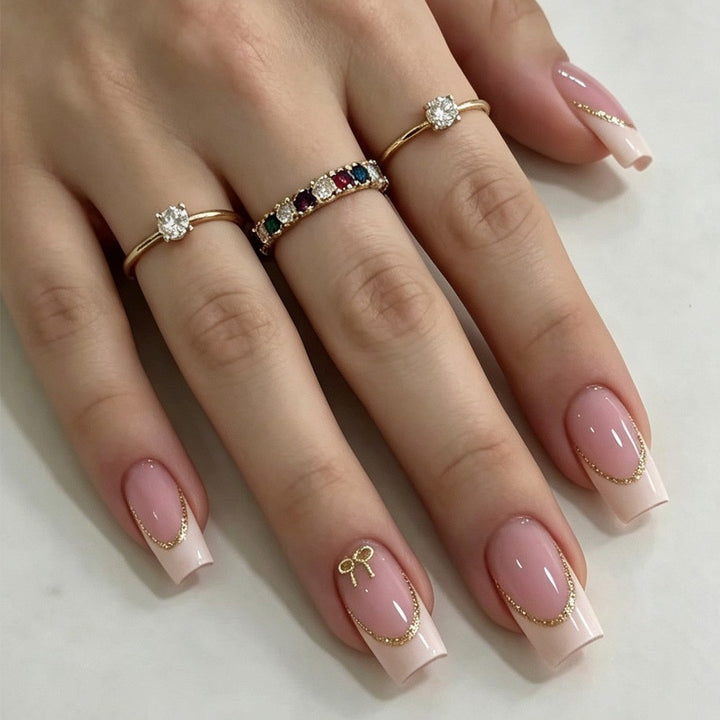 Trendy Artificial Nails Stornfield