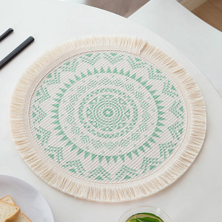 Round woven placemat with fringes and mandala jacquard structure Stornfield