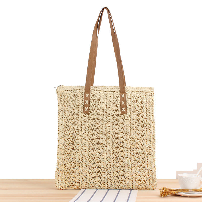 Beach shoulder bag made from handcrafted natural material with sturdy design Stornfield