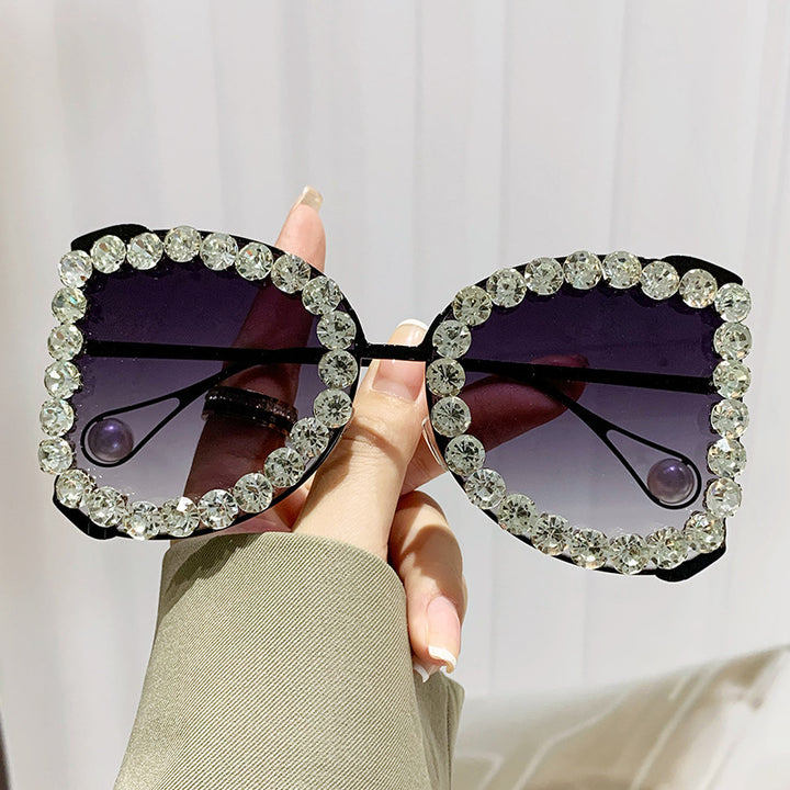 Women's extravagant cat-eye sunglasses with sparkling rhinestone frame Stornfield