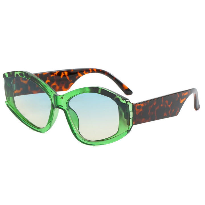 Women’s fashionable sunglasses with distinctive, futuristic design Stornfield