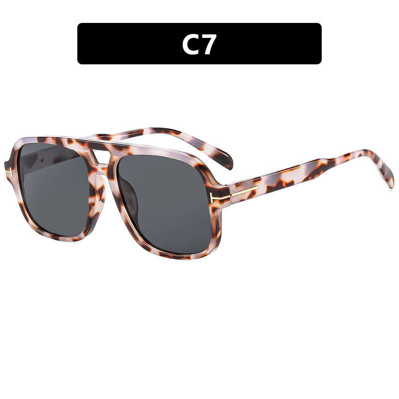 Ladies square designer glasses with delicate frame and modern plastic material Stornfield