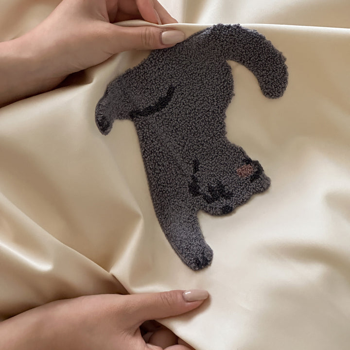 Embroidered Satin-Feel Duvet Cover Set with Cozy Animal Appliqués