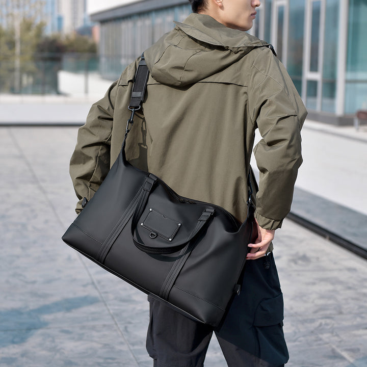 Durable Multi-Compartment Gym Duffel Stornfield