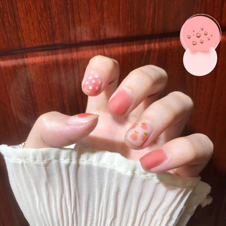 Artificial nails with matte and glossy accents Stornfield
