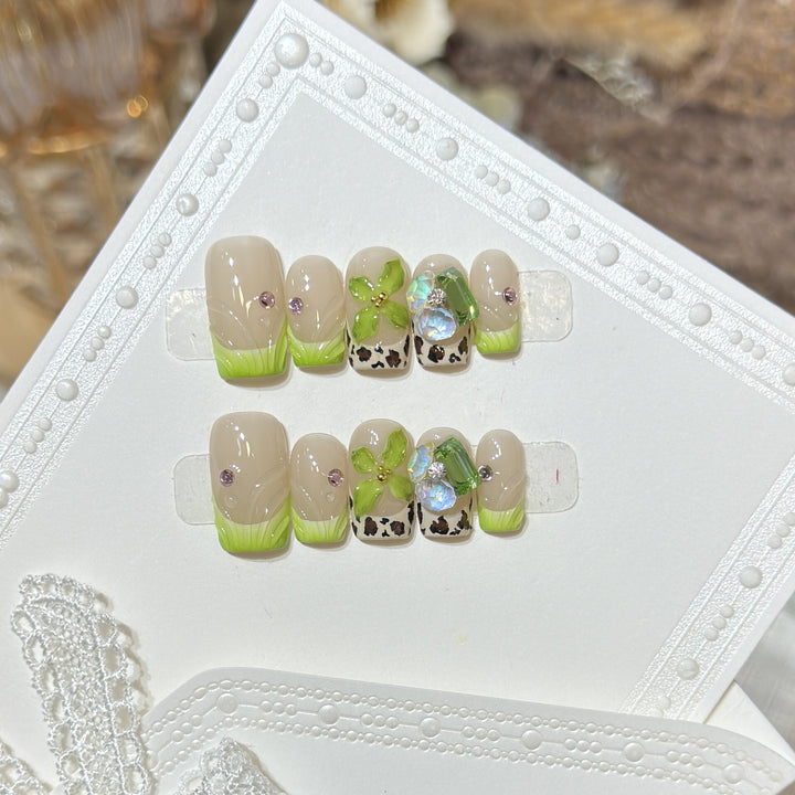 Reusable Press-On Nail Set Stornfield