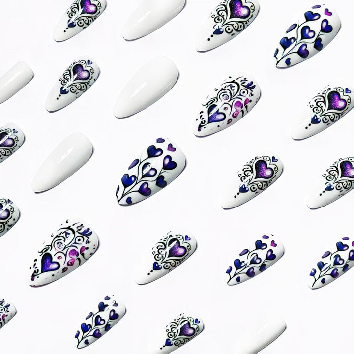 Artificial nails with romantic heart design Stornfield
