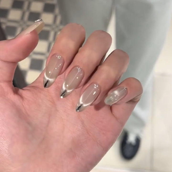 Artificial Nail Set with Elegant French Style Stornfield