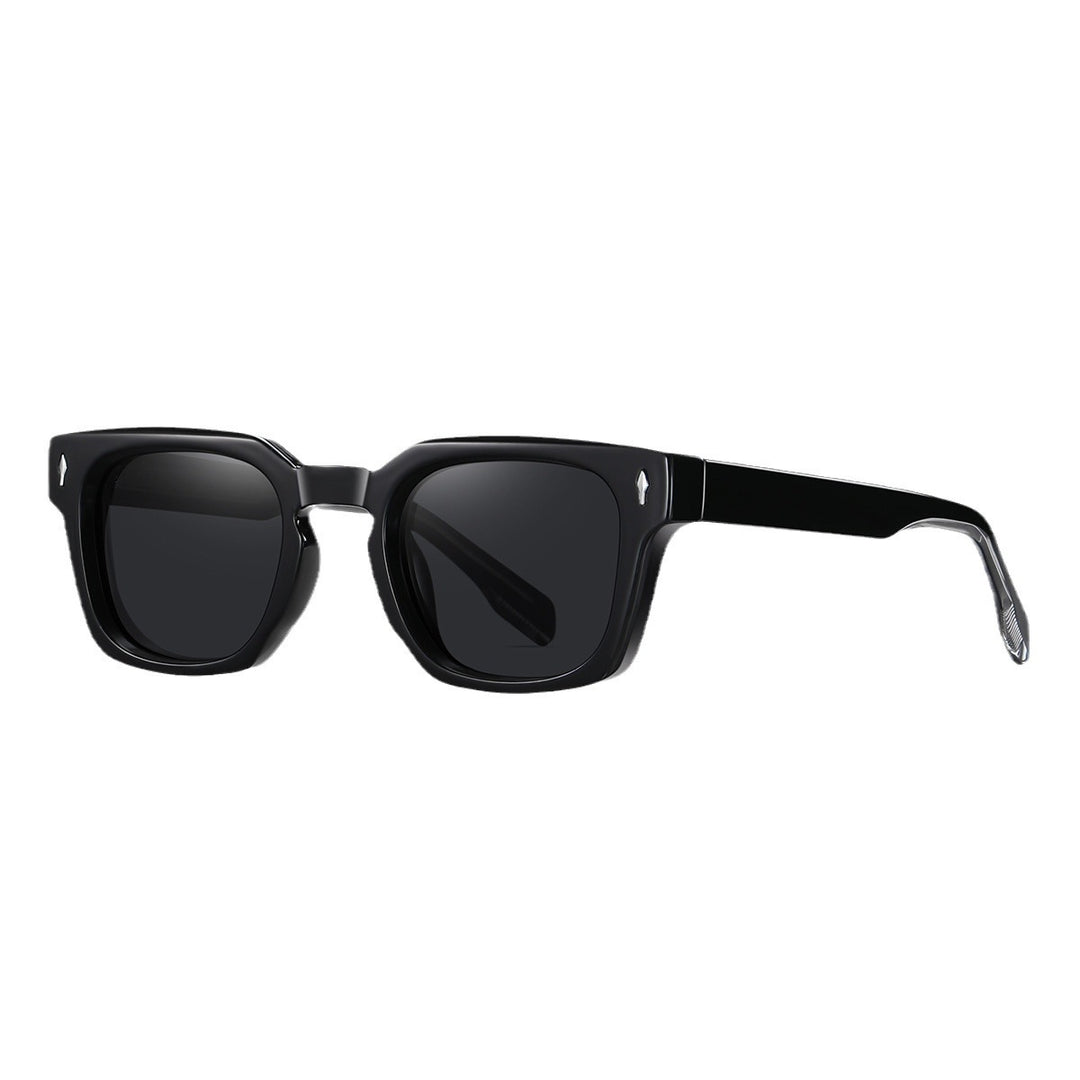 Women's fashionable sunglasses with square frame and gradient lenses Stornfield