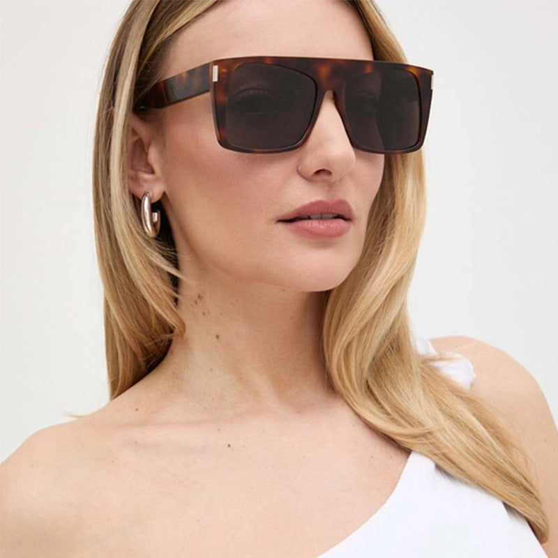 Women's Oversized Sunglasses with Protective Lenses and Trendy Frame Stornfield