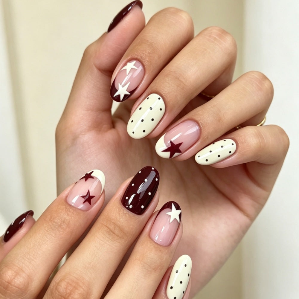 Stylish star design artificial nails Stornfield