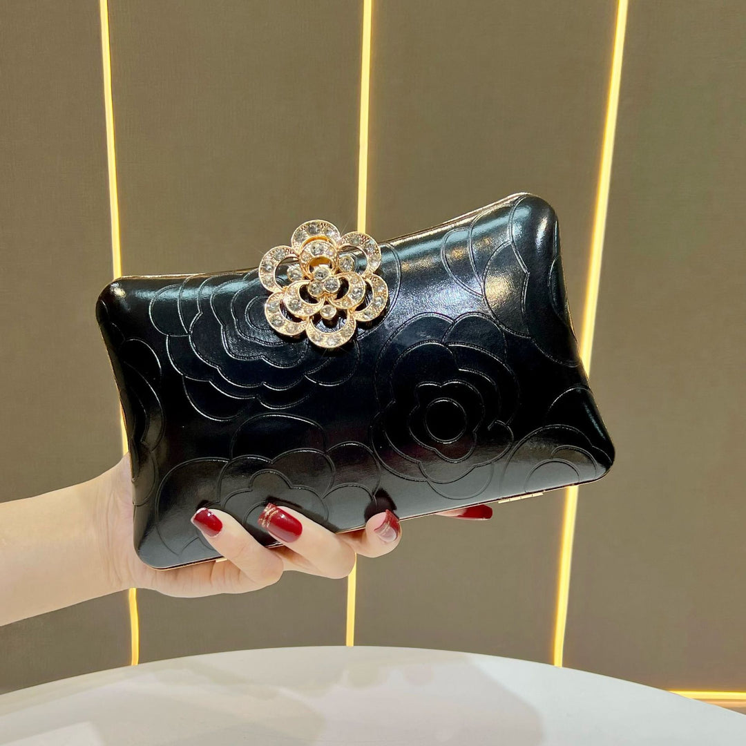 Elegant Floral Embellished Evening Clutch