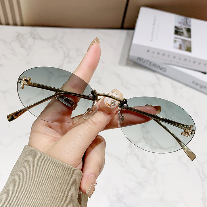 Women's Fashion Sunglasses with Innovative Design and Comfortable Frame Stornfield