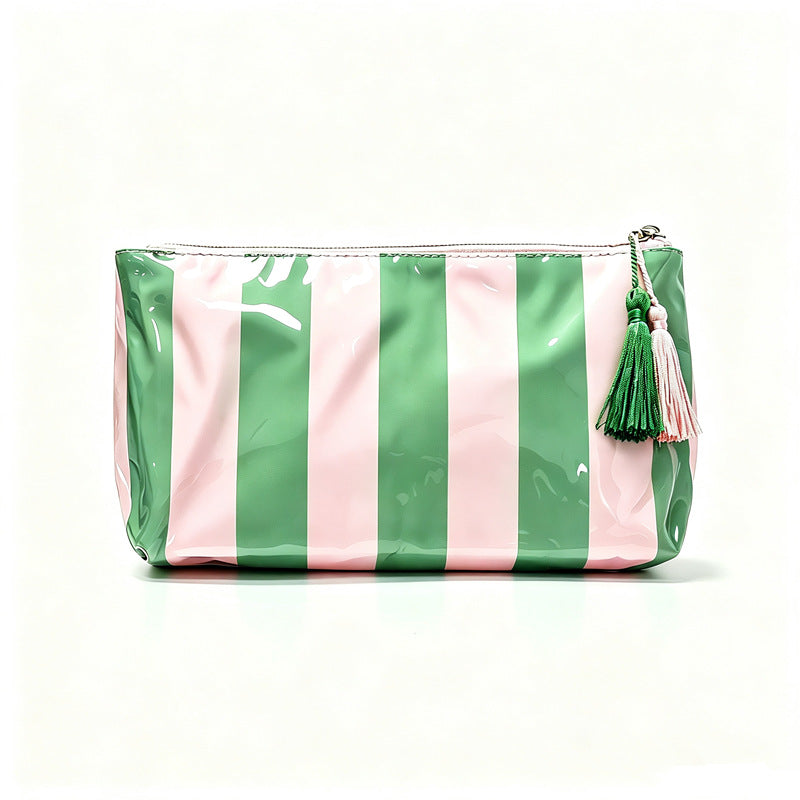 Practical and Stylish Cosmetic Bag Stornfield