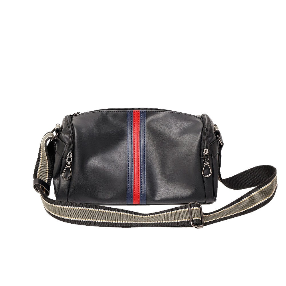Overview of the Stornfield Shoulder Bag