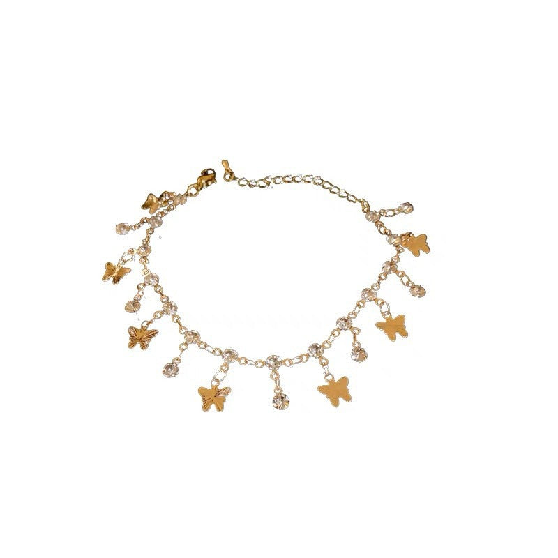 Elegant Leaf Design Stornfield Necklace