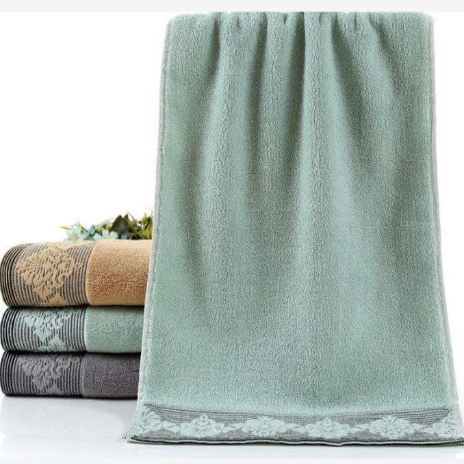 Ladies luxurious terry bath towel with elegant lace trim Stornfield