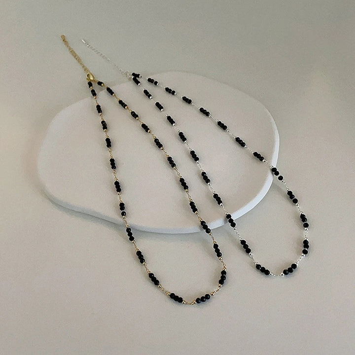 Delicate and Stylish Necklace with Sparkling Pearls Stornfield