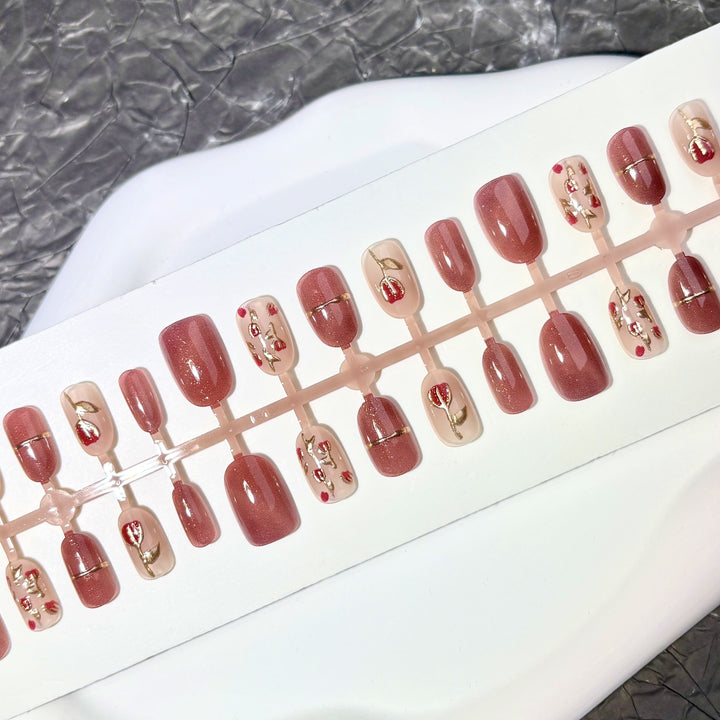 Floral-Decorated Nail Art Press-On Set