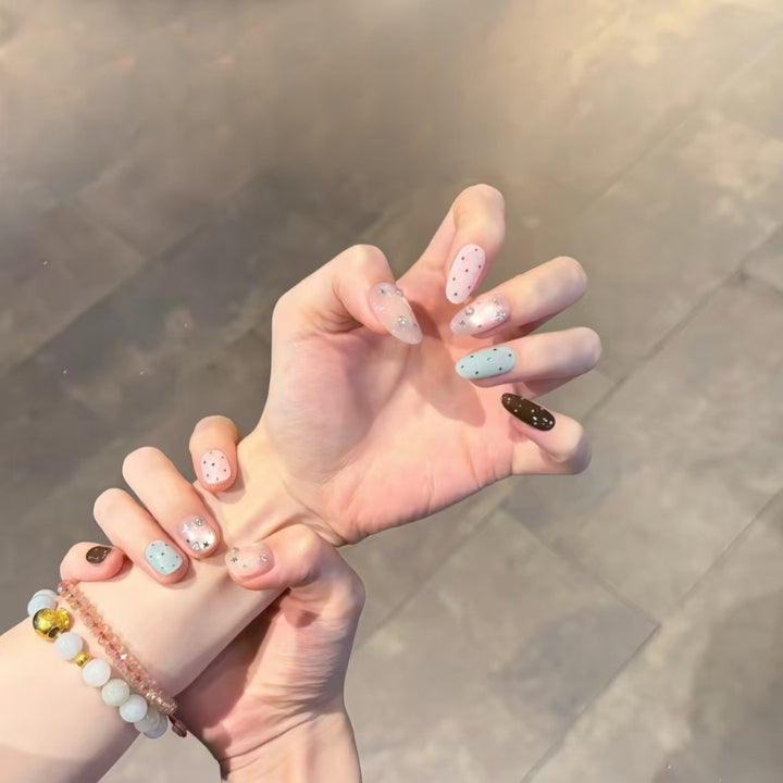 Artistic Polka Dot Nail Extensions