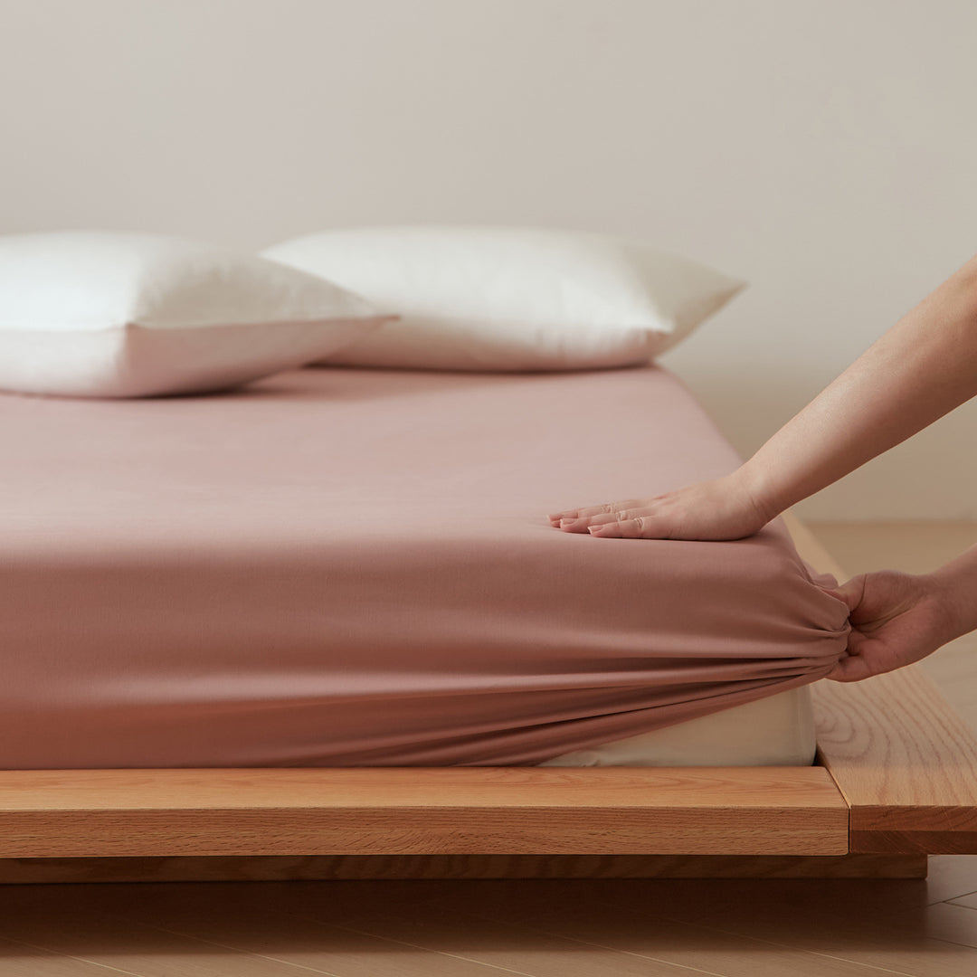 Deep-Pocket Brushed Cotton Jersey Fitted Sheet with Elastic Corners